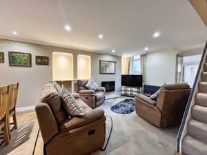 Photo 11- click for photo gallery